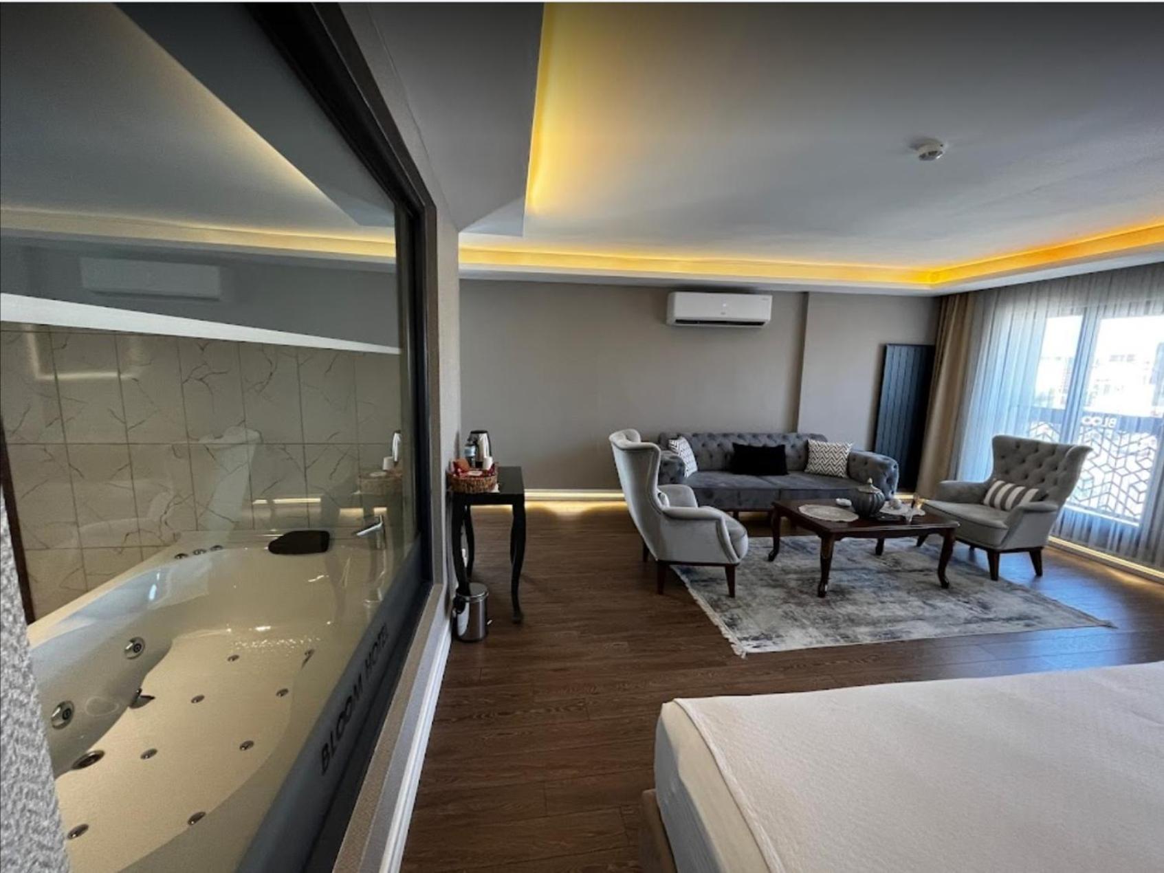 Bloom Suite Hotel Halic ภายนอก รูปภาพ
